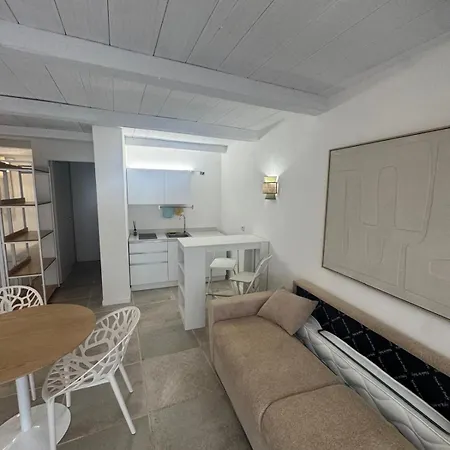 Crystal Luxury Bay 309