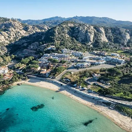 Crystal Luxury Bay 309 *